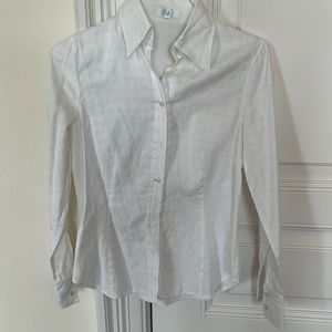 vintage white button down w heart woven pattern